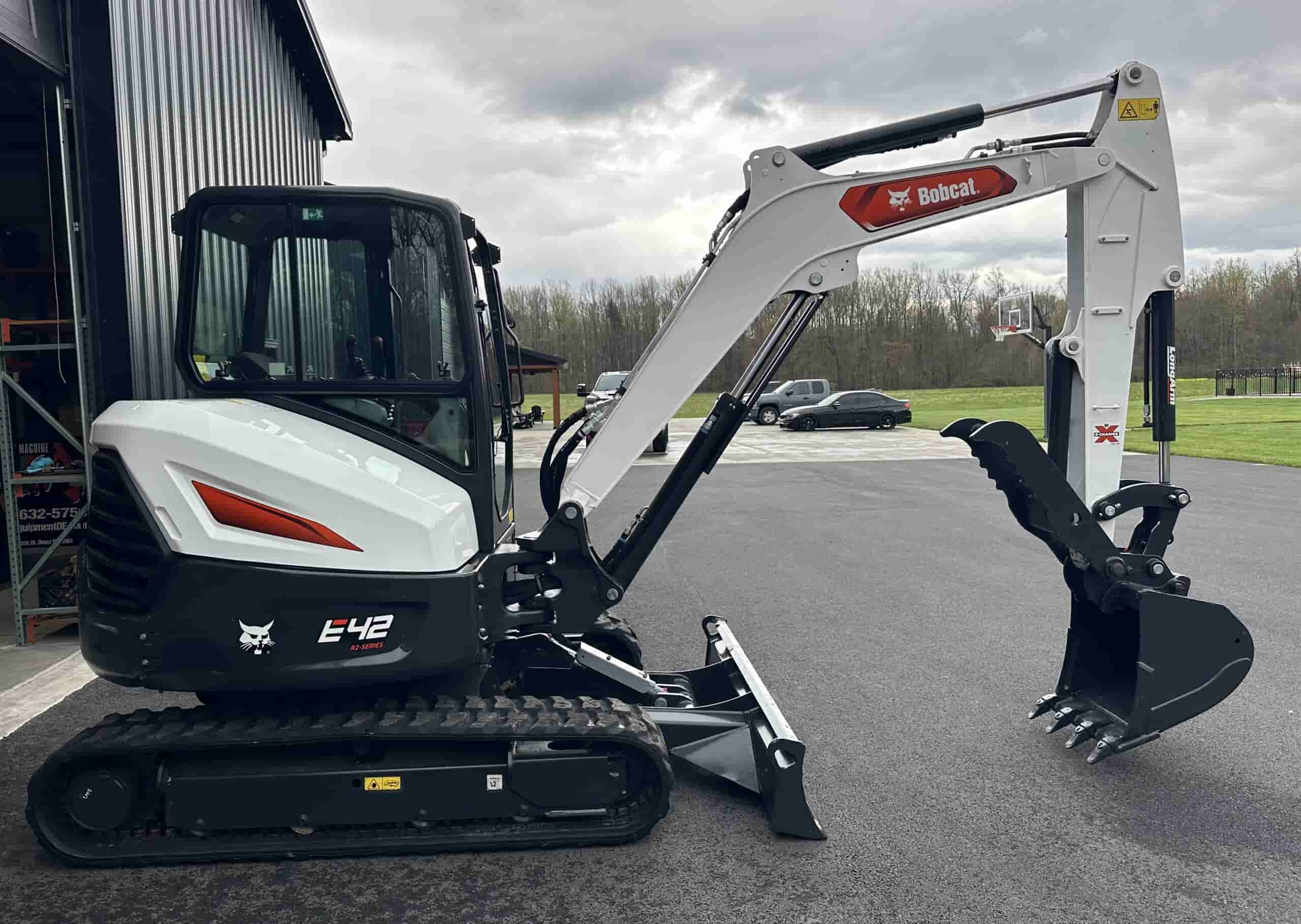 2021 BOBCAT E42 LONG ARM
